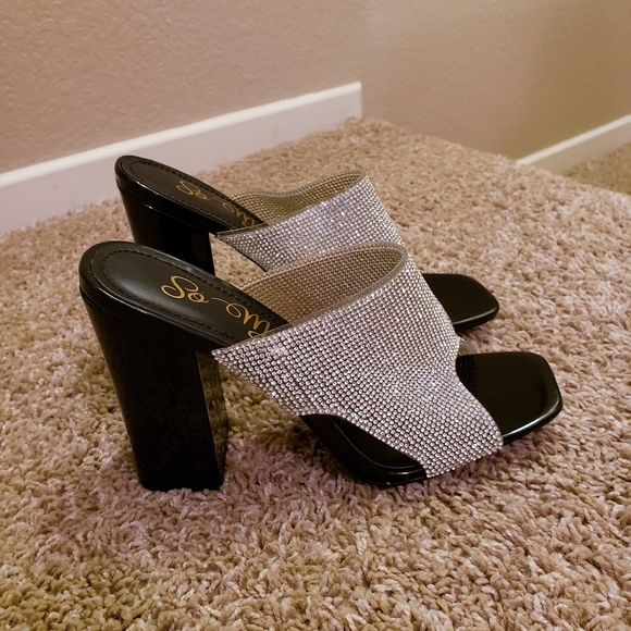SoMe Studded Heels - Picture 6 of 9